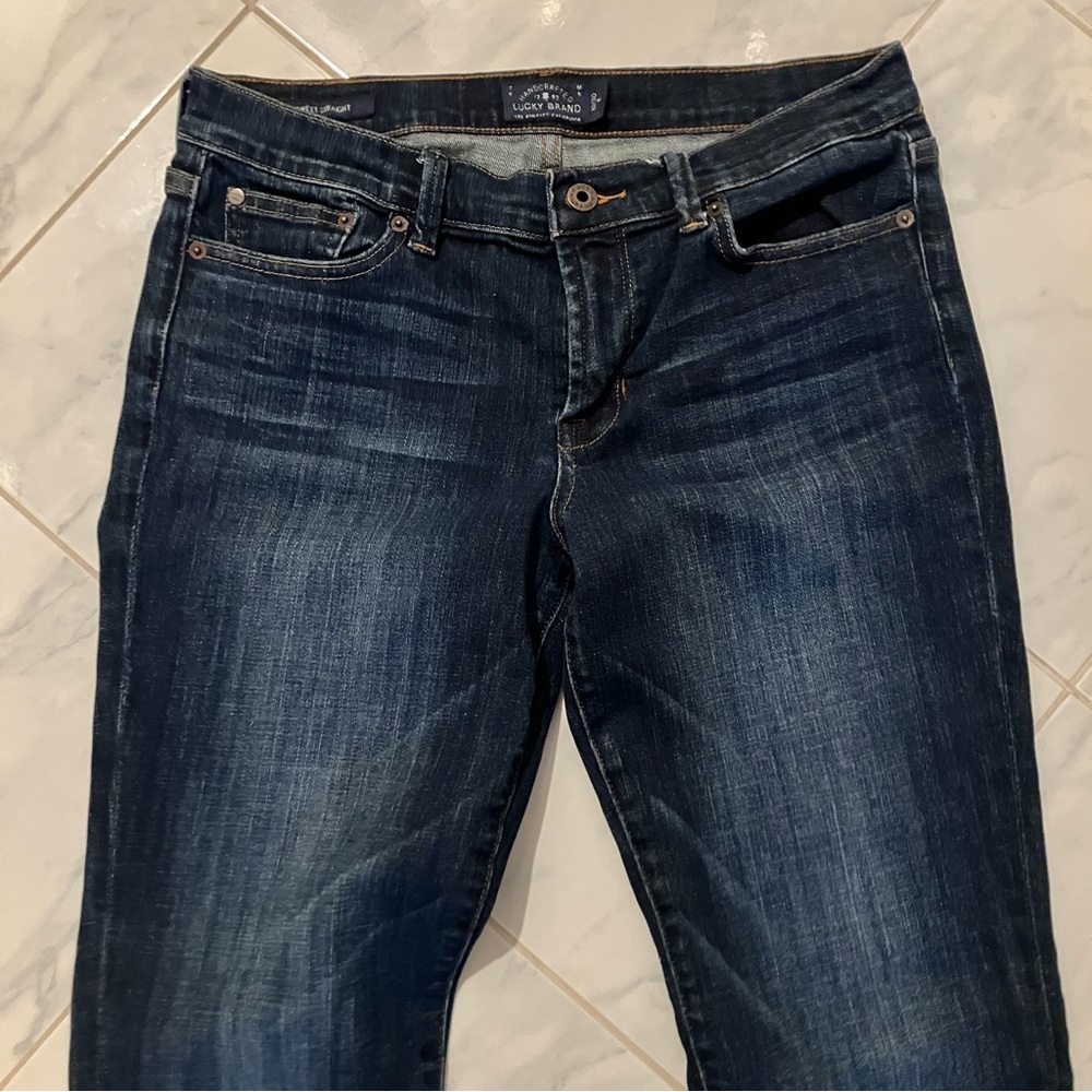 Lucky Brand sweet straight Blue denim Jeans. EUC!